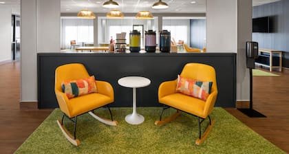 Spark by Hilton Decatur