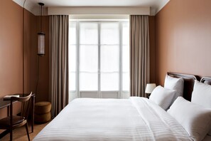 Deluxe Room | Premium bedding, memory-foam beds, minibar, in-room safe