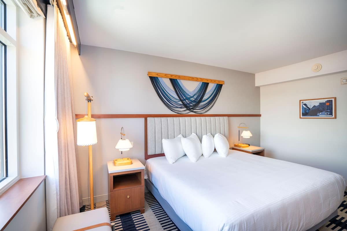 1 bedroom, hypo-allergenic bedding, in-room safe, desk