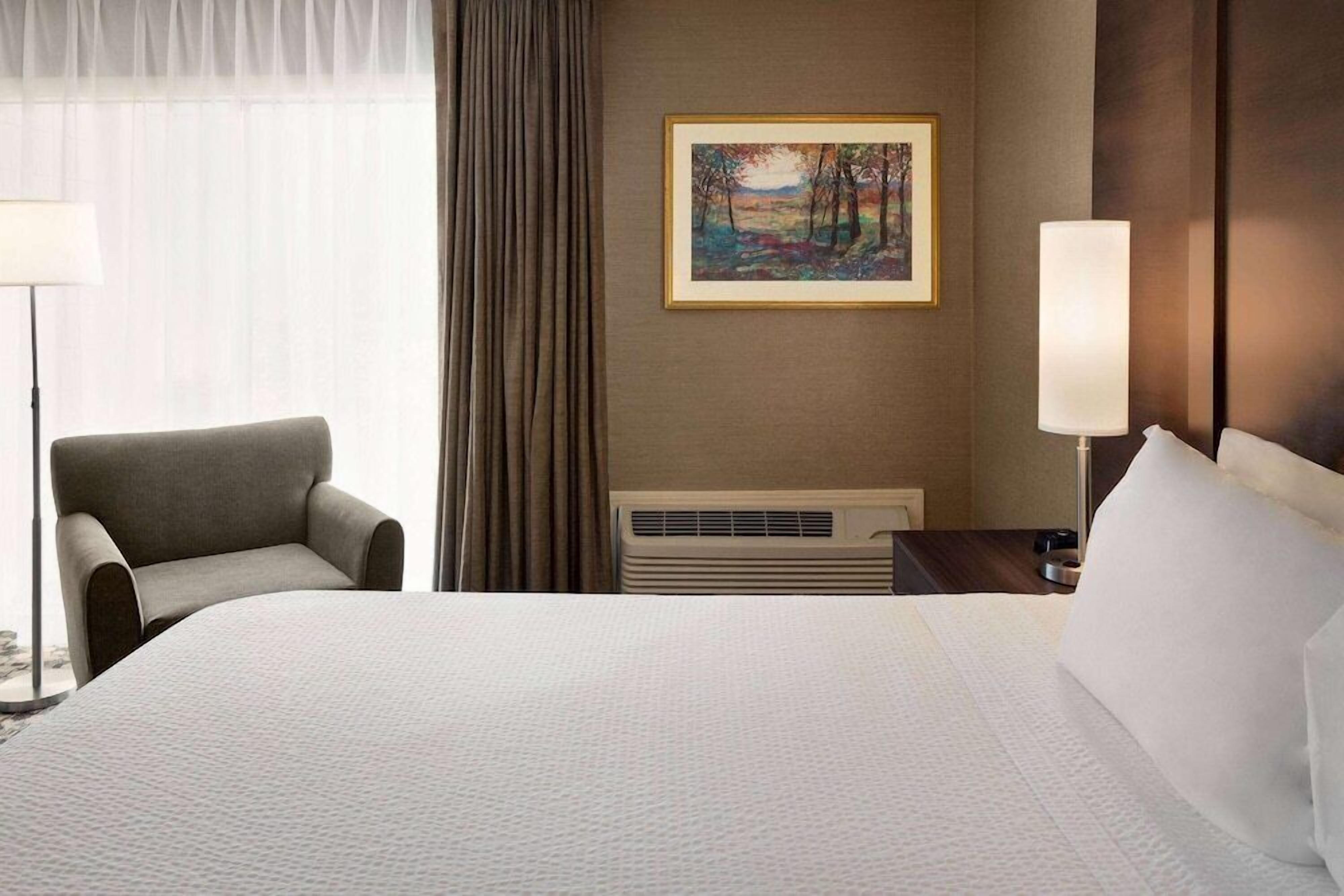 In-room safe, desk, laptop workspace, blackout curtains