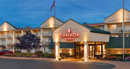 Ramada Plaza by Wyndham Portland