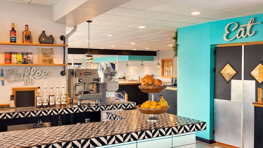 Ramada Plaza by Wyndham Portland