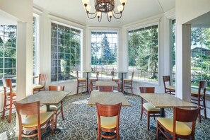 Restaurant - Best Western Country Lane Inn (Juneau)