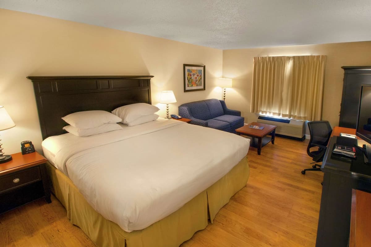 Premium bedding, desk, blackout drapes, iron/ironing board