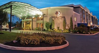 DoubleTree by Hilton Hotel Buffalo - Amherst