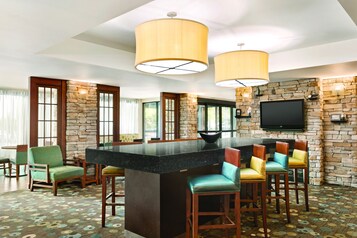 Bao gồm bữa sáng buffet hàng ngày 