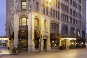 A historic building with ornate architectural details and multiple entrances. - The Emily Morgan San Antonio - a DoubleTree by Hilton (San Antonio)