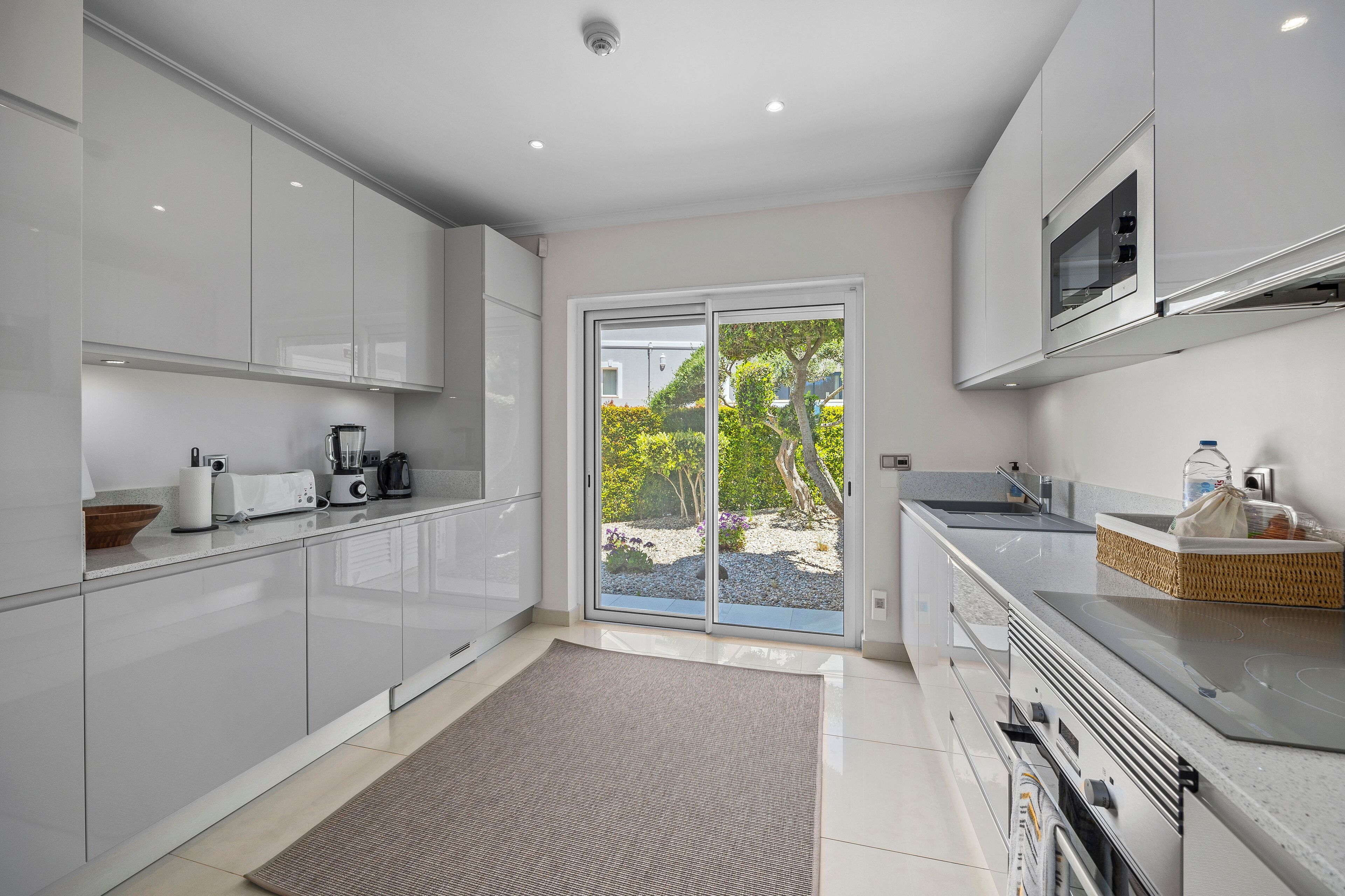 deluxe townhome, 2 bedrooms, hot tub | private kitchen | espresso maker, coffee/tea maker, electric kettle, dining tables