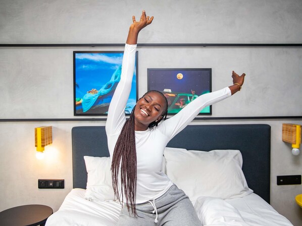 Room, 1 Double Bed | Premium bedding, down comforters, desk, laptop workspace