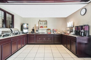 Free daily buffet breakfast