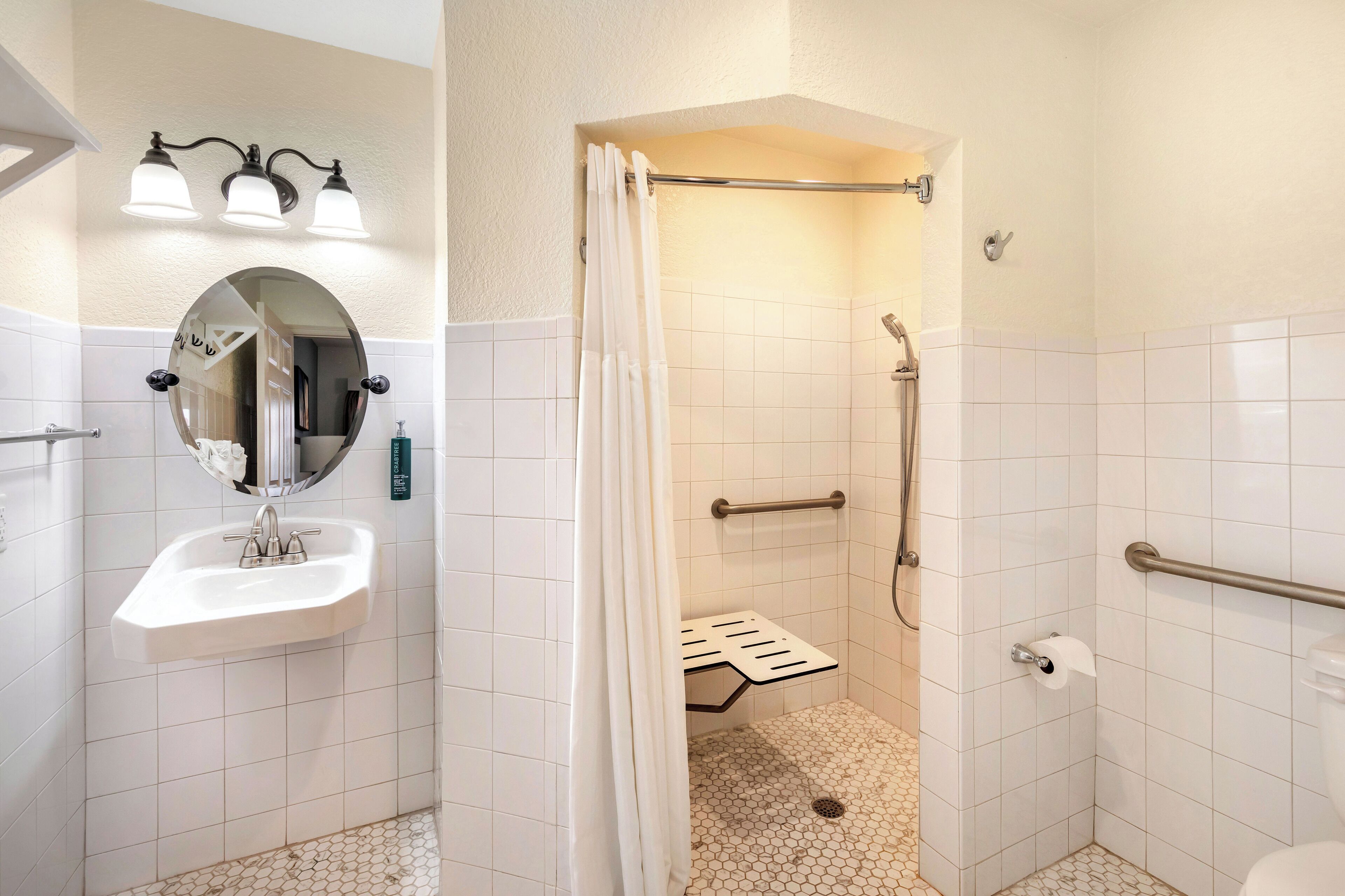 condo, 2 bedrooms, kitchen | bathroom | separate bathtub and shower, eco-friendly toiletries, hair dryer, towels