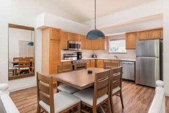 Condo, 2 Bedrooms, Kitchen | In-room dining at Bryan