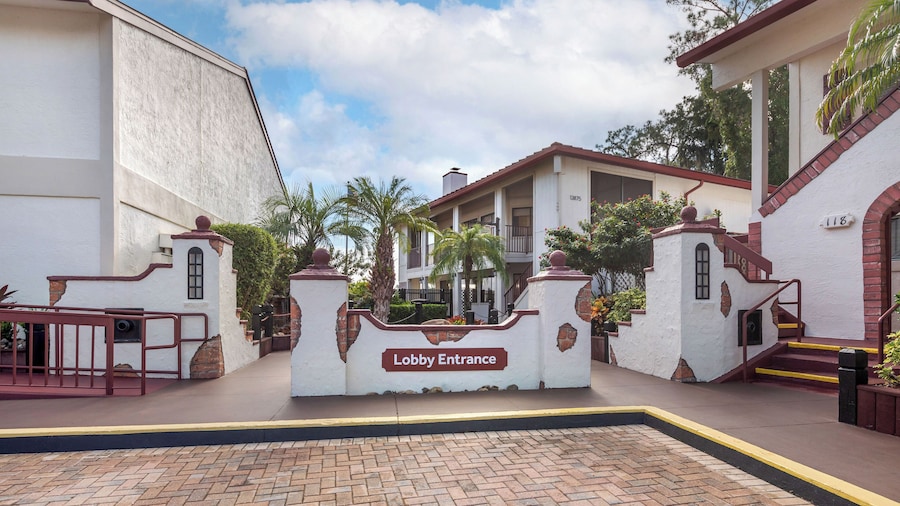 Bryan’s Spanish Cove