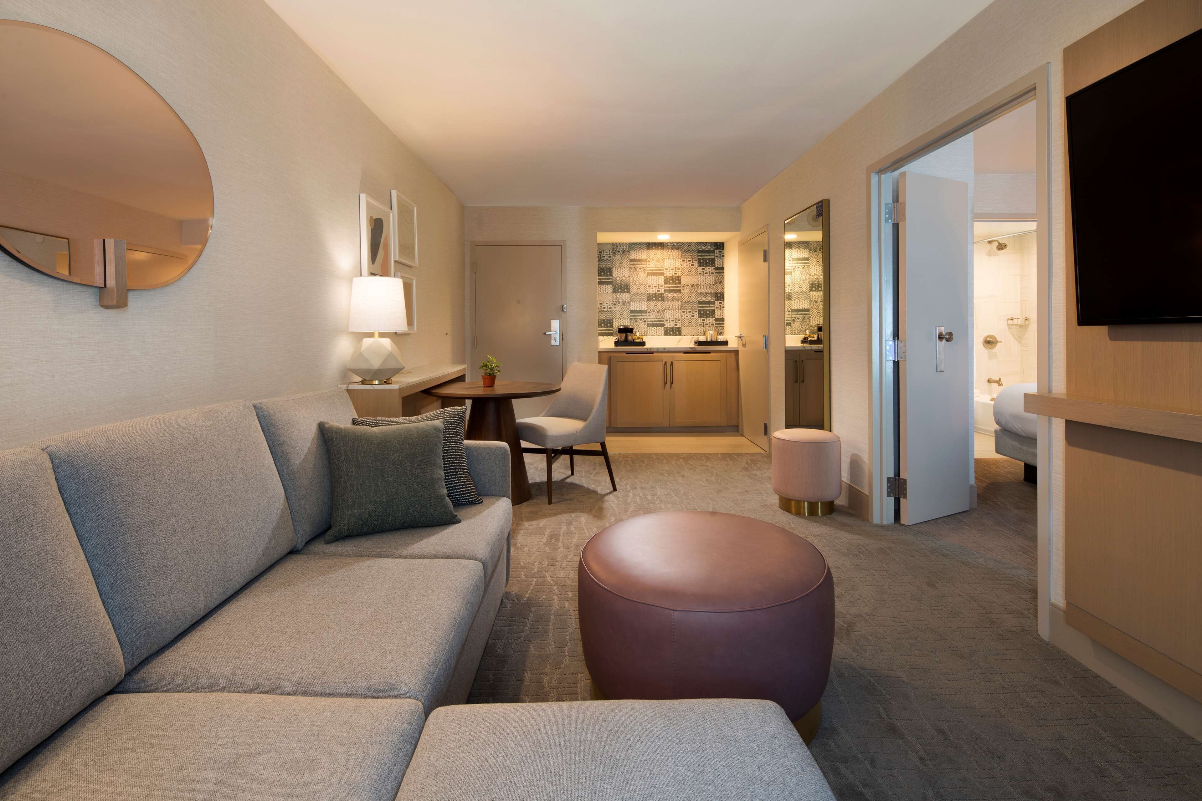 1 bedroom, premium bedding, in-room safe, desk