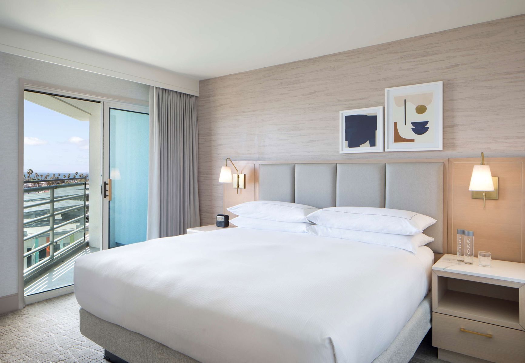 1 bedroom, premium bedding, in-room safe, desk