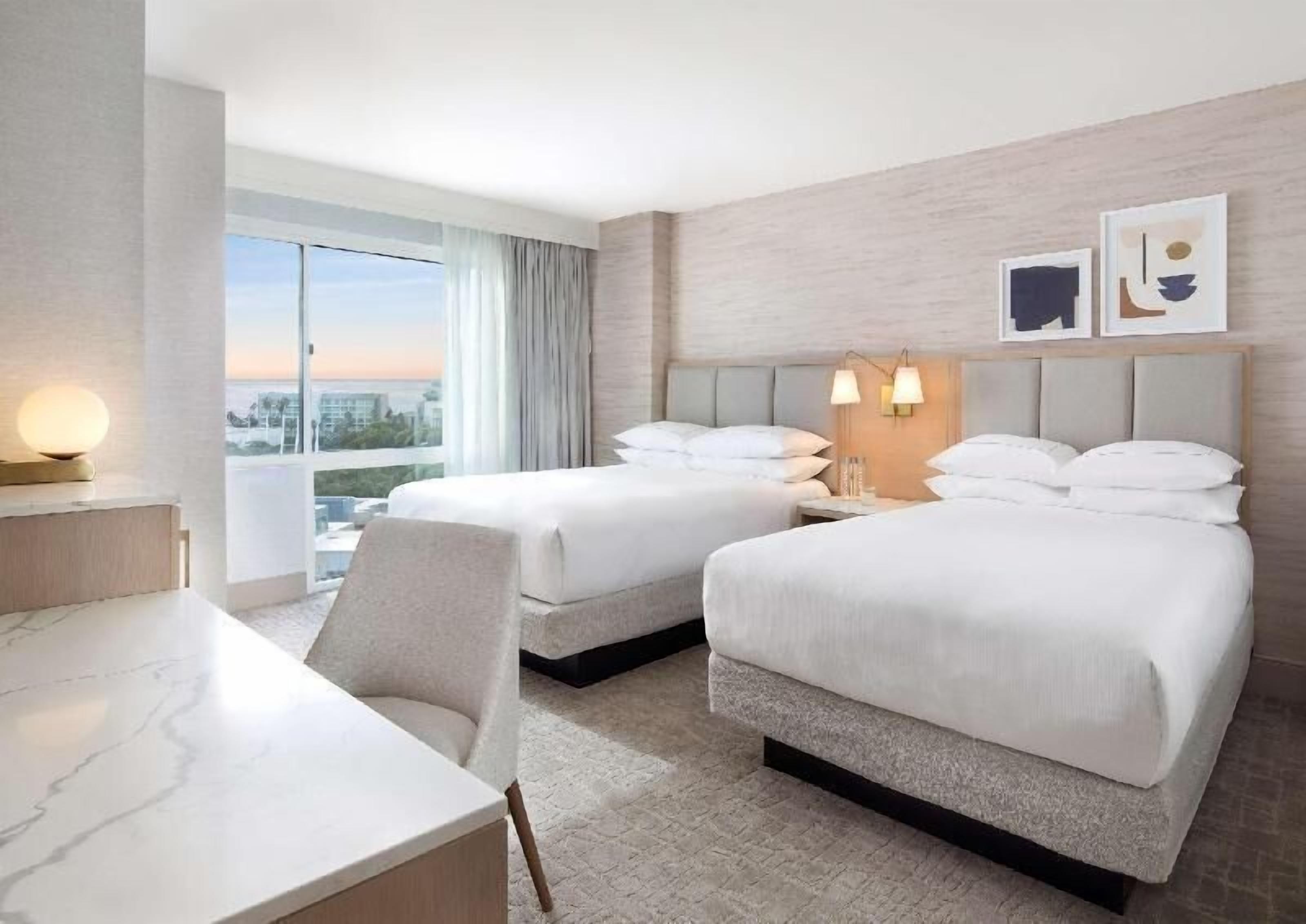 1 bedroom, premium bedding, in-room safe, desk