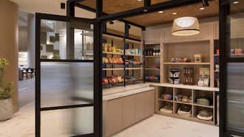 Snack bar