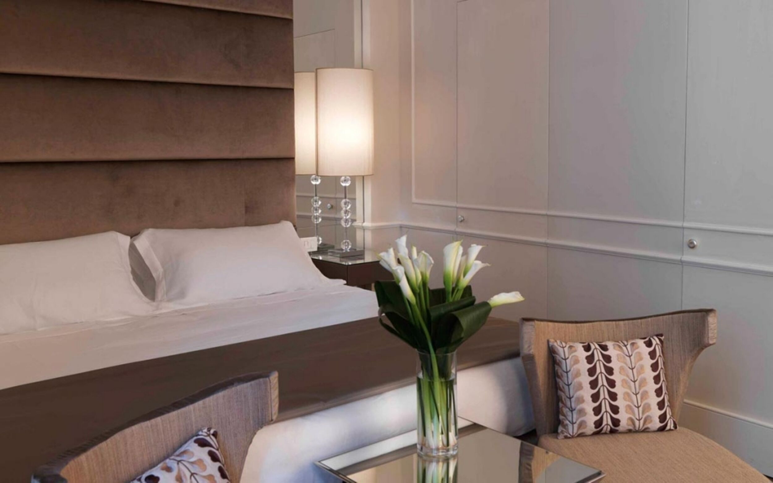 Literie de qualité supérieure, couette en duvet d'oie, minibar