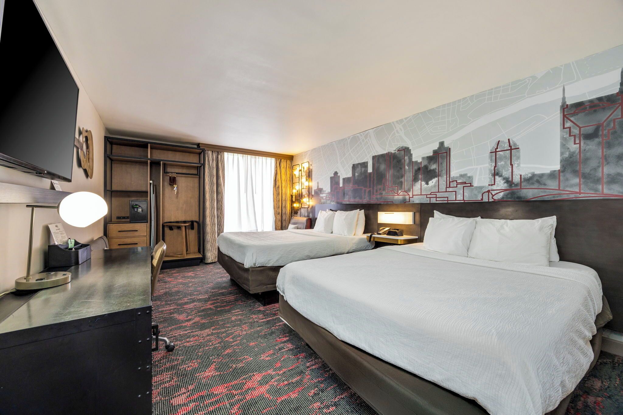 in-room safe, desk, laptop workspace, blackout curtains