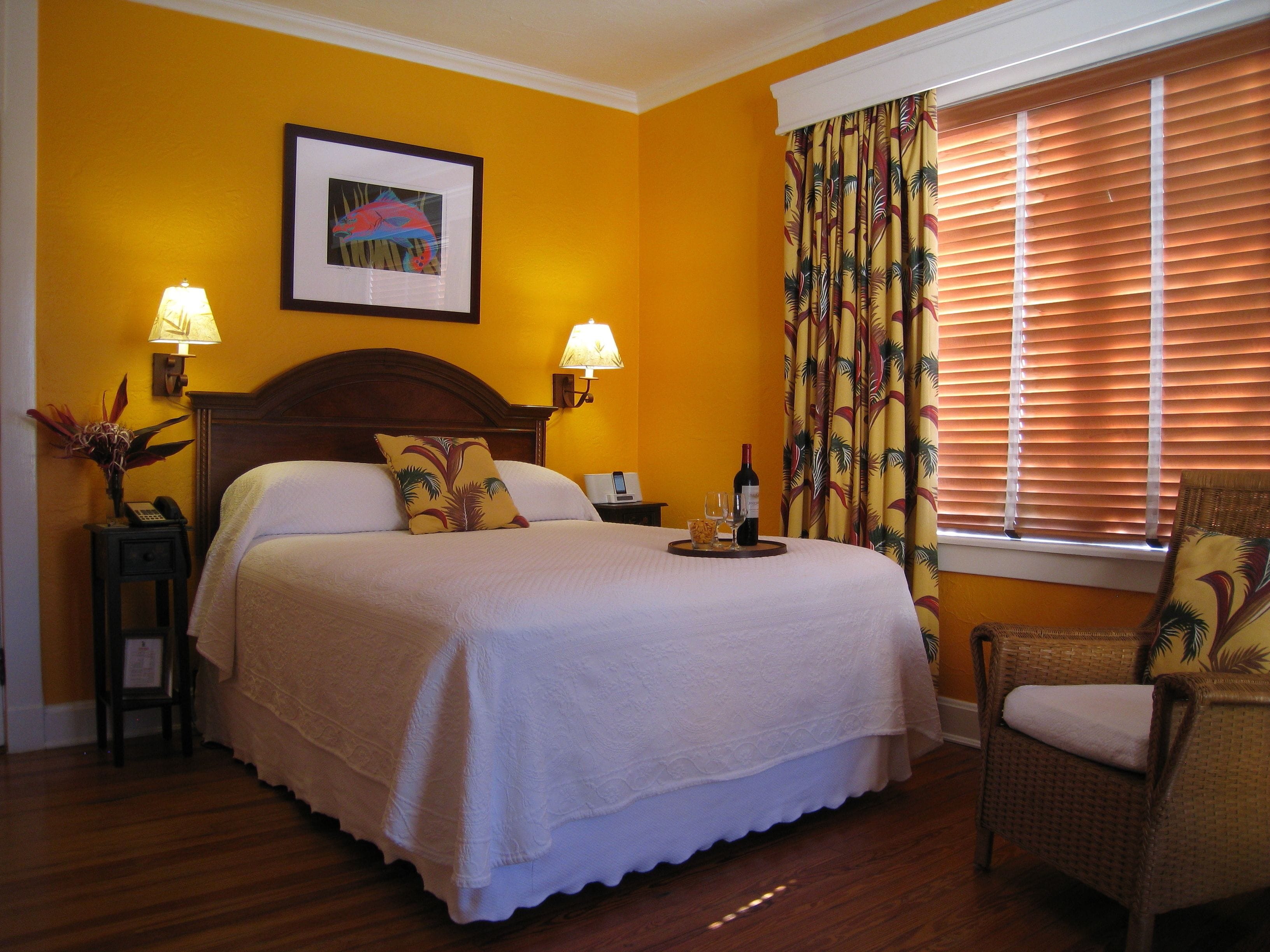 historic queen room | premium bedding, in-room safe, desk, laptop workspace