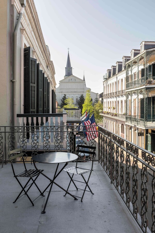Suite, 1 King Bed, Balcony (Loft Suite King with Large Balcony) | Terrace/patio