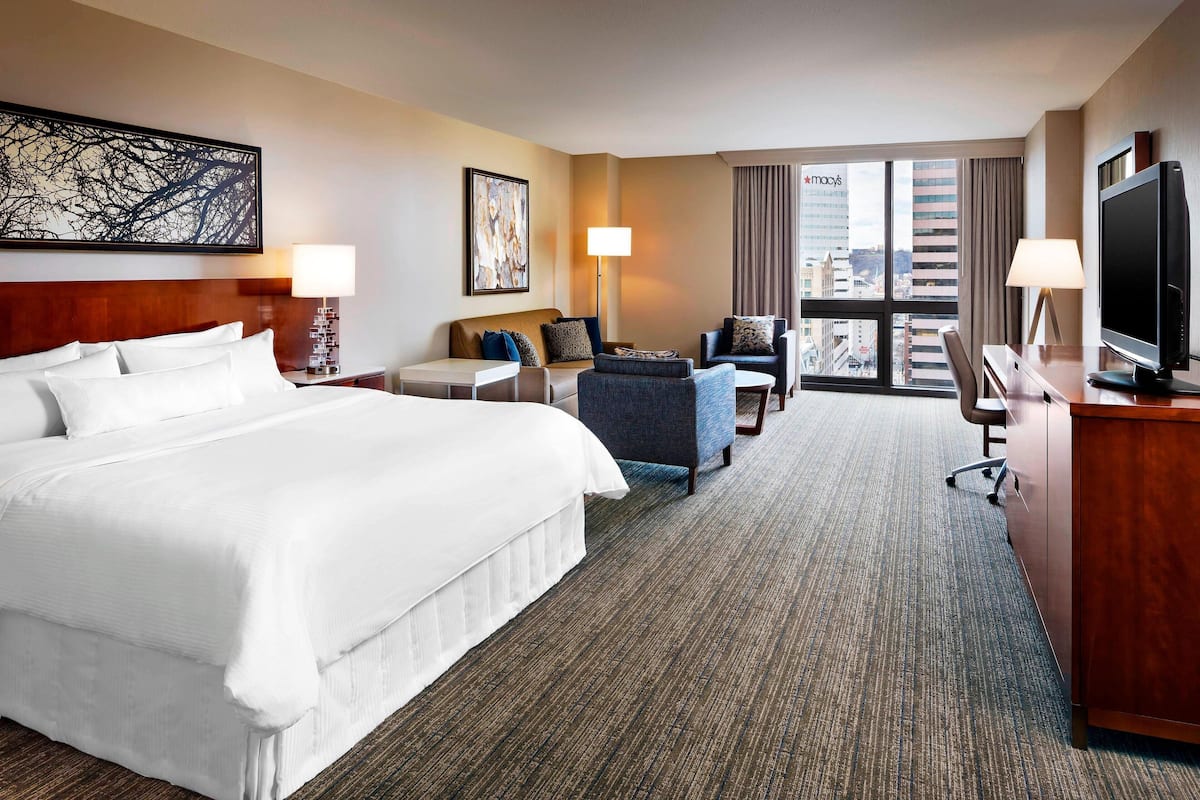Studio, 1 King Bed | 1 bedroom, premium bedding, down comforters, pillowtop beds