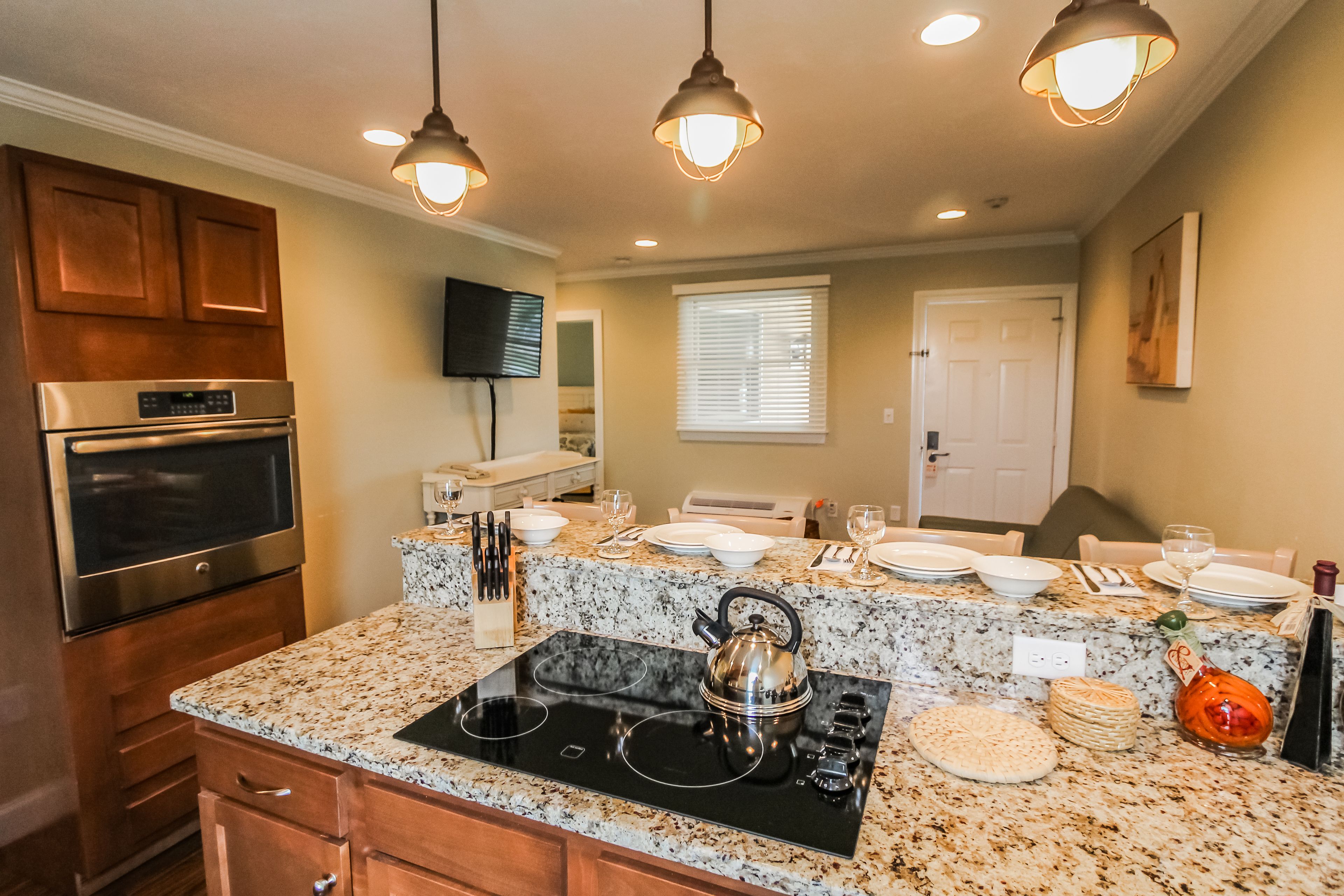 Luxury Room, 1 Bedroom | Private kitchen | Fridge, microwave, dishwasher, coffee/tea maker