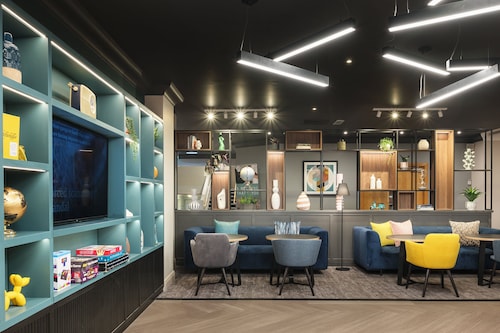 Holiday Inn Leeds Wakefield M1 Jct.40 by IHG