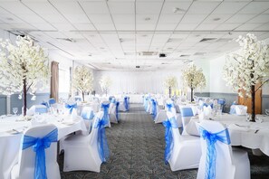 Banquet hall - Holiday Inn Leeds Wakefield M1 Jct.40 by IHG (Ossett)