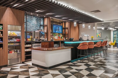 Holiday Inn Leeds Wakefield M1 Jct.40 by IHG