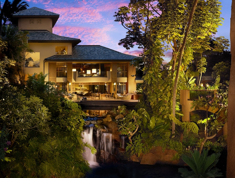 Four Seasons Resort Lanai Reviews, Deals & Photos 2026 - Expedia