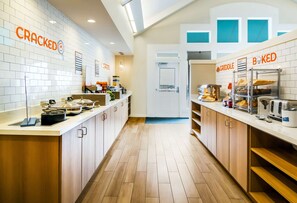 Desayuno buffet incluido todos los días 