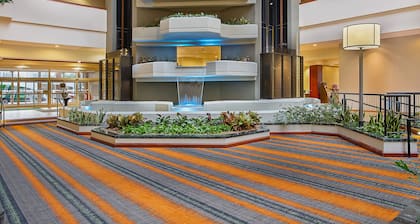 Holiday Inn University Plaza-Bowling Green by IHG