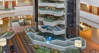 Crowne Plaza Bowling Green KY by IHG