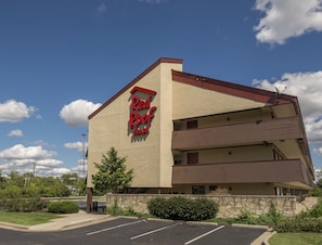 Exterior - Red Roof Inn Cincinnati - Sharonville (Sharonville)