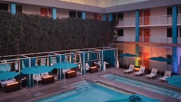 Outdoor pool, cabanas (surcharge)