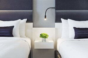 1 bedroom, premium bedding, minibar, in-room safe