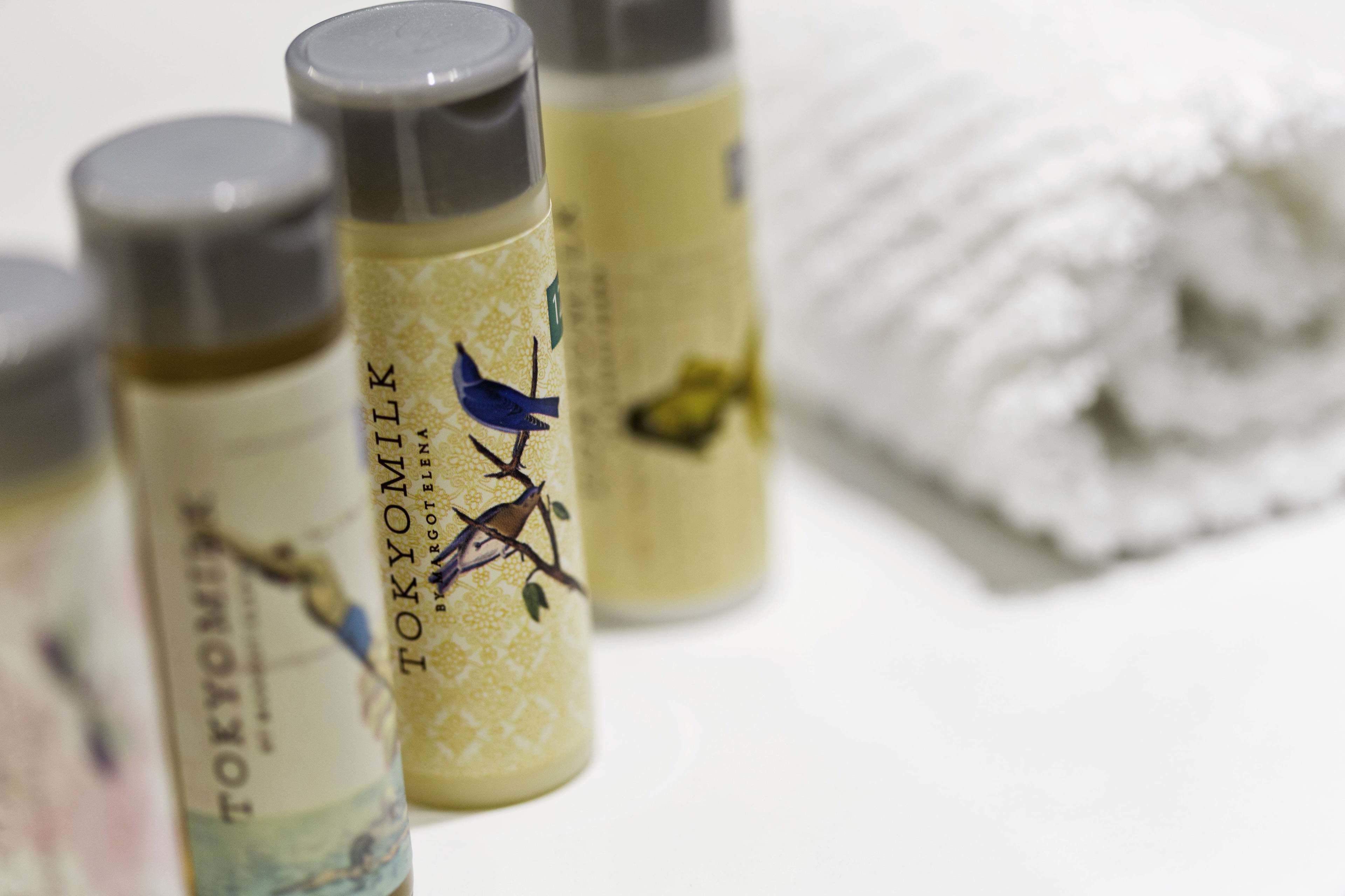 suite, 2 bedrooms | bathroom amenities | rainfall showerhead, free toiletries, hair dryer, towels