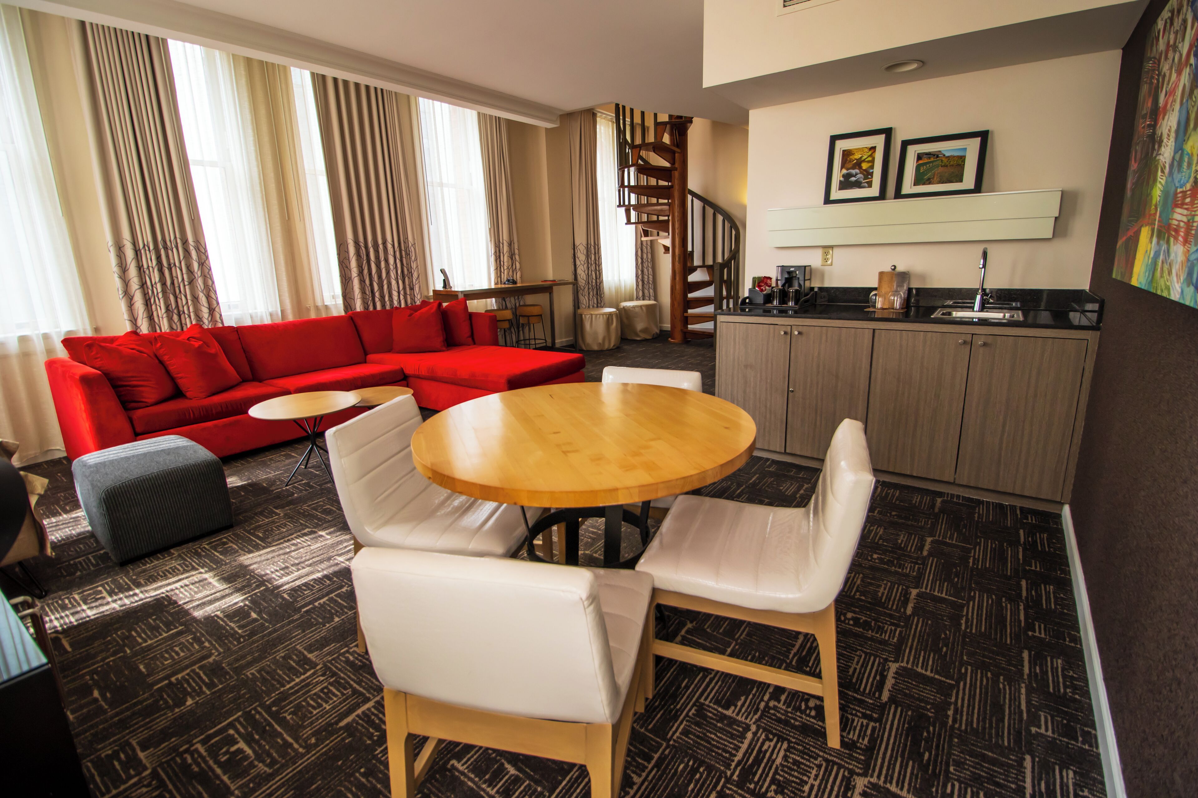 Photo - Kimpton Hotel Vintage Portland by IHG