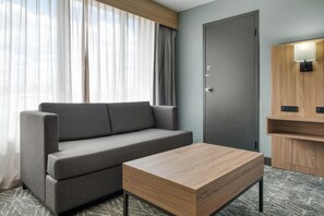Kamar Standar, 1 Tempat Tidur King, Bebas Asap Rokok, lemari es & microwave (Larger Room) | Meja kerja, tirai kedap cahaya, setrika/meja setrika, dan Wi-Fi gratis