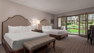 Allergikerbettwaren, Zimmersafe, Schreibtisch, Bügeleisen/Bügelbrett