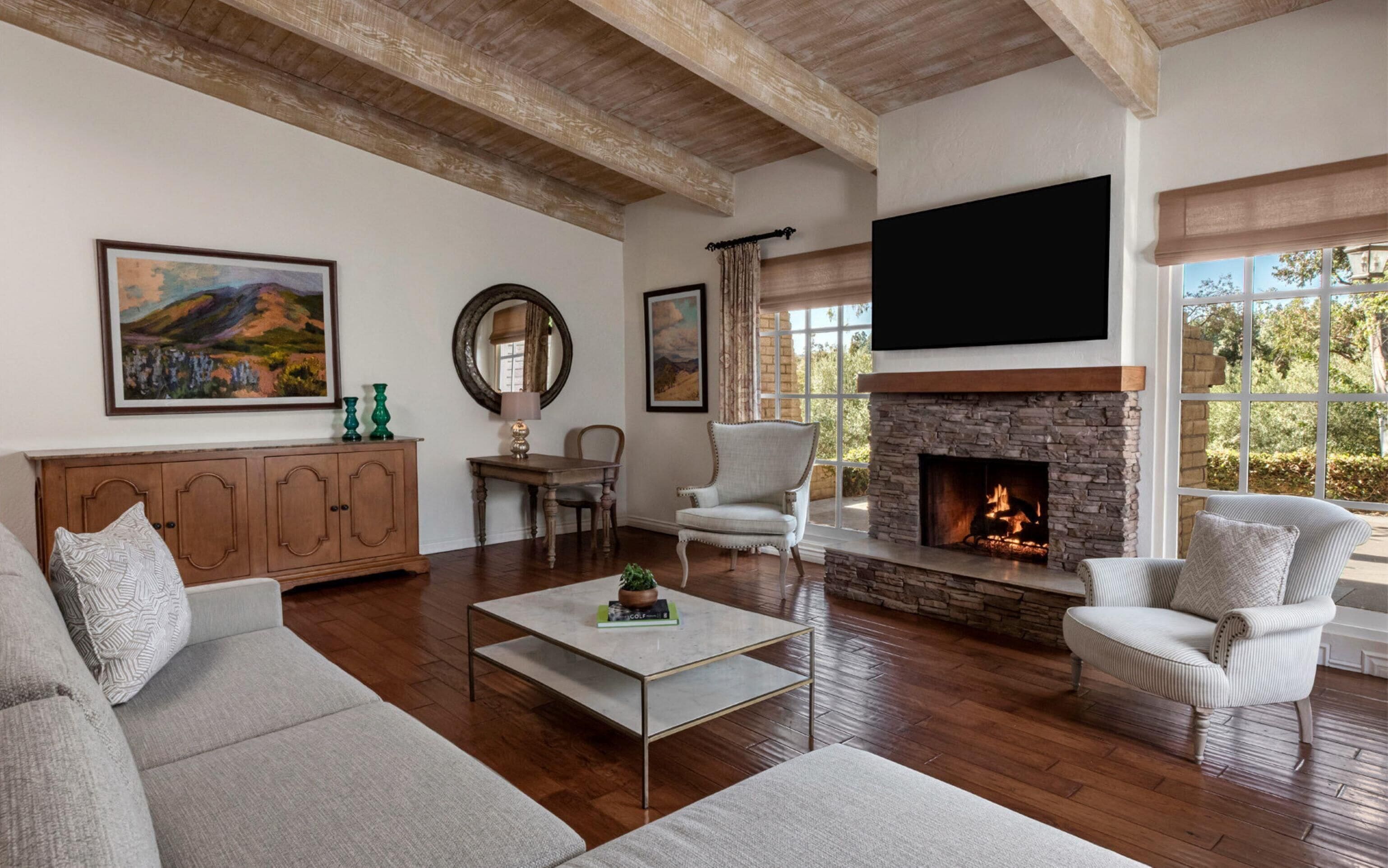 hypo-allergenic bedding, in-room safe, desk, iron/ironing board