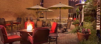 Hilton Chicago/Northbrook