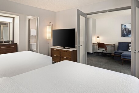 Courtyard by Marriott Chicago Downtown River North - Image 46