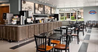 Baymont by Wyndham Jefferson City