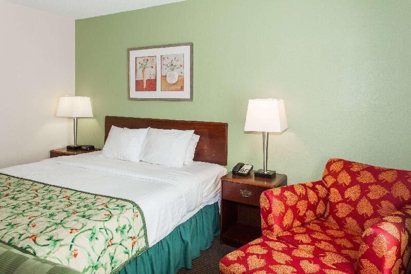 In-room safe, desk, blackout curtains, soundproofing
