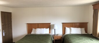 Corn Palace Inn