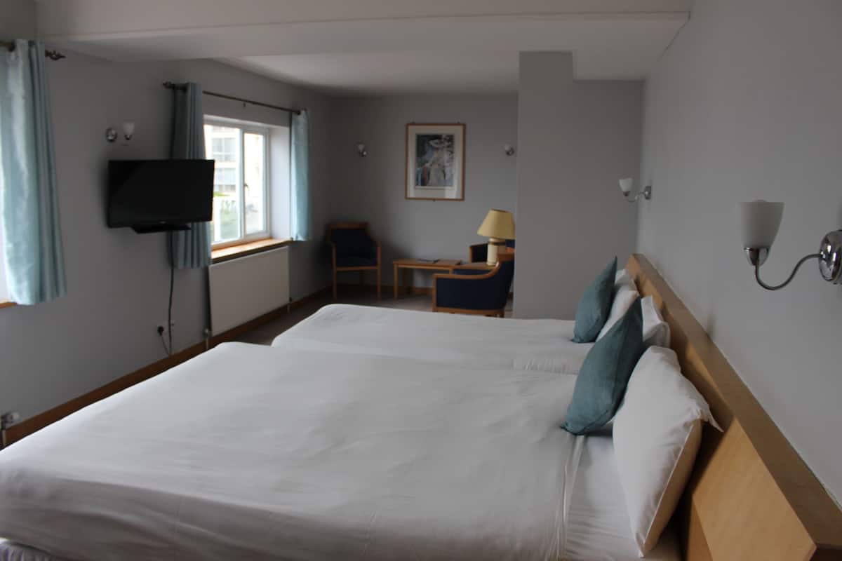 room, sea view | iron/ironing board, free wifi, bed sheets