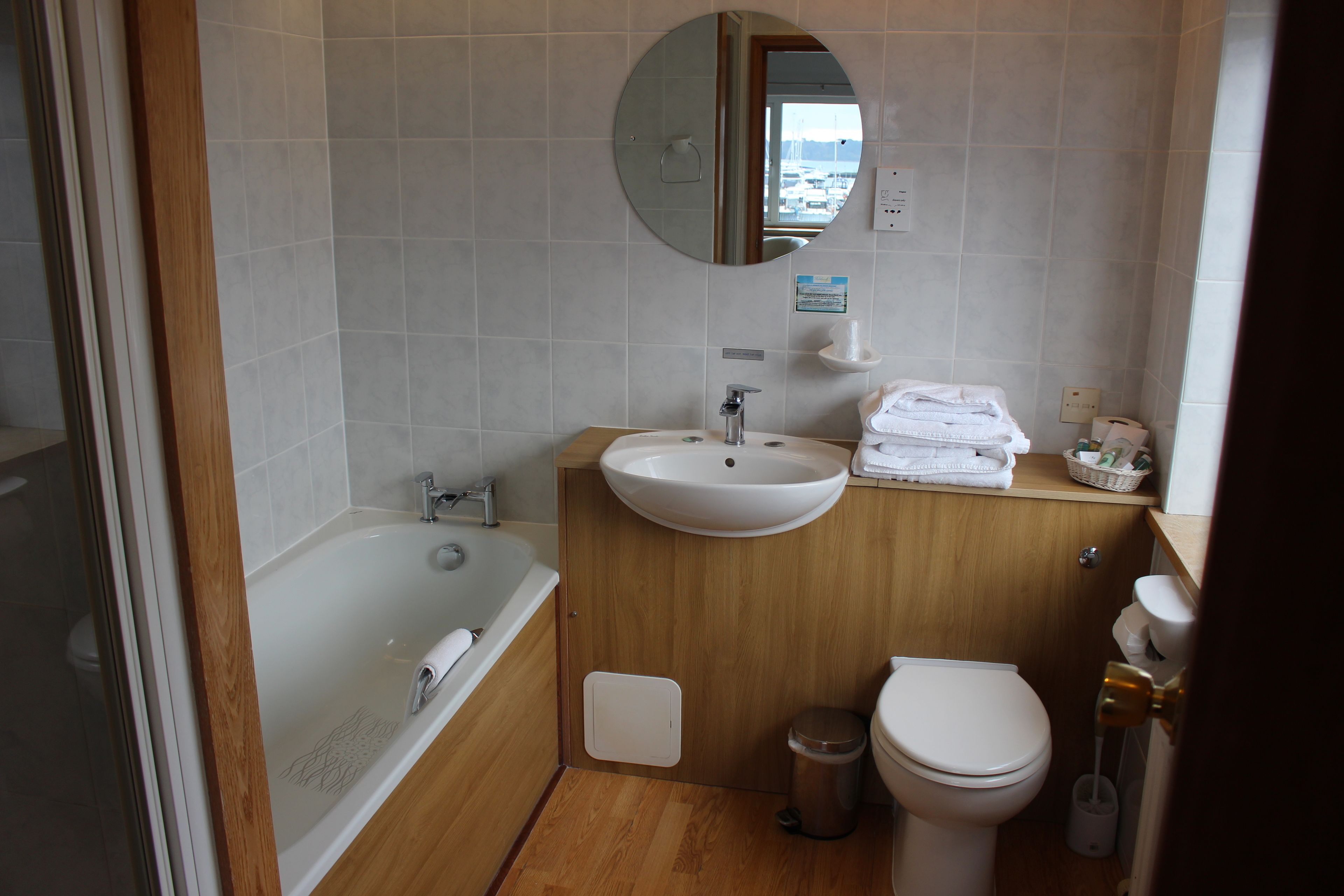 room, sea view | iron/ironing board, free wifi, bed sheets