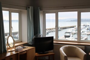 Zimmer, Meerblick | Bügeleisen/Bügelbrett, kostenloses WLAN, Bettwäsche